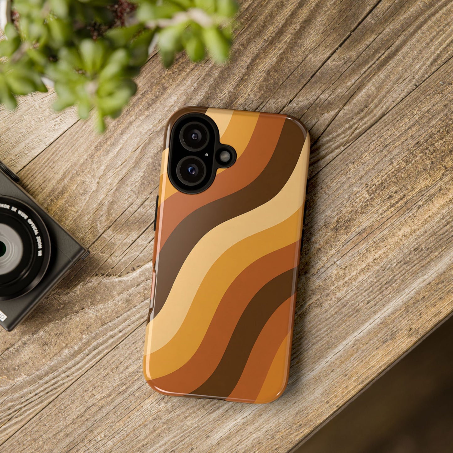 Retro Wave Stripes iPhone Case – 70s-Inspired Earth Tone Swirl Design