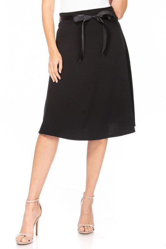 Black Solid A-line Skirt Front view