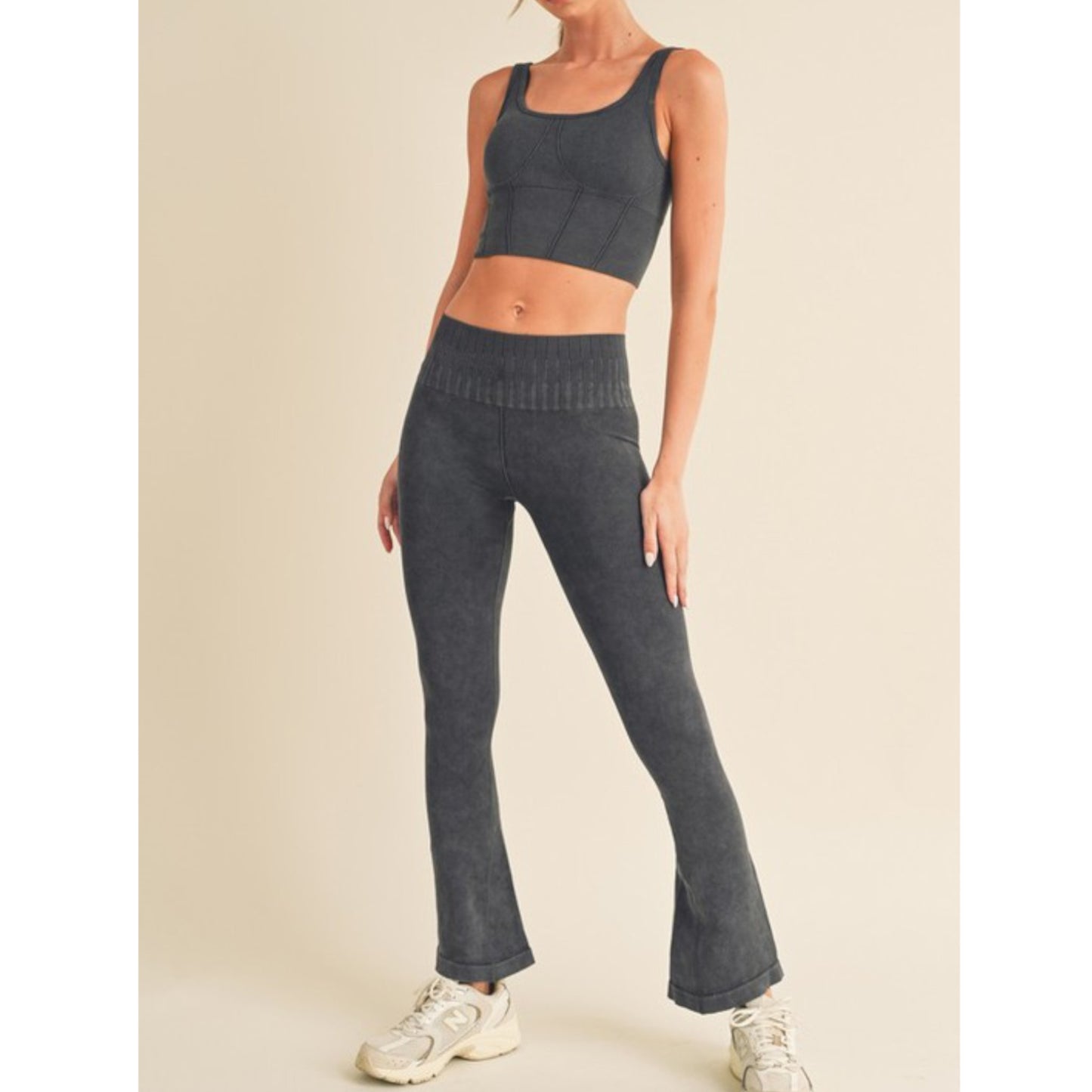 Black Women's Stone Washed Ribbed Matching Yoga Set Front view