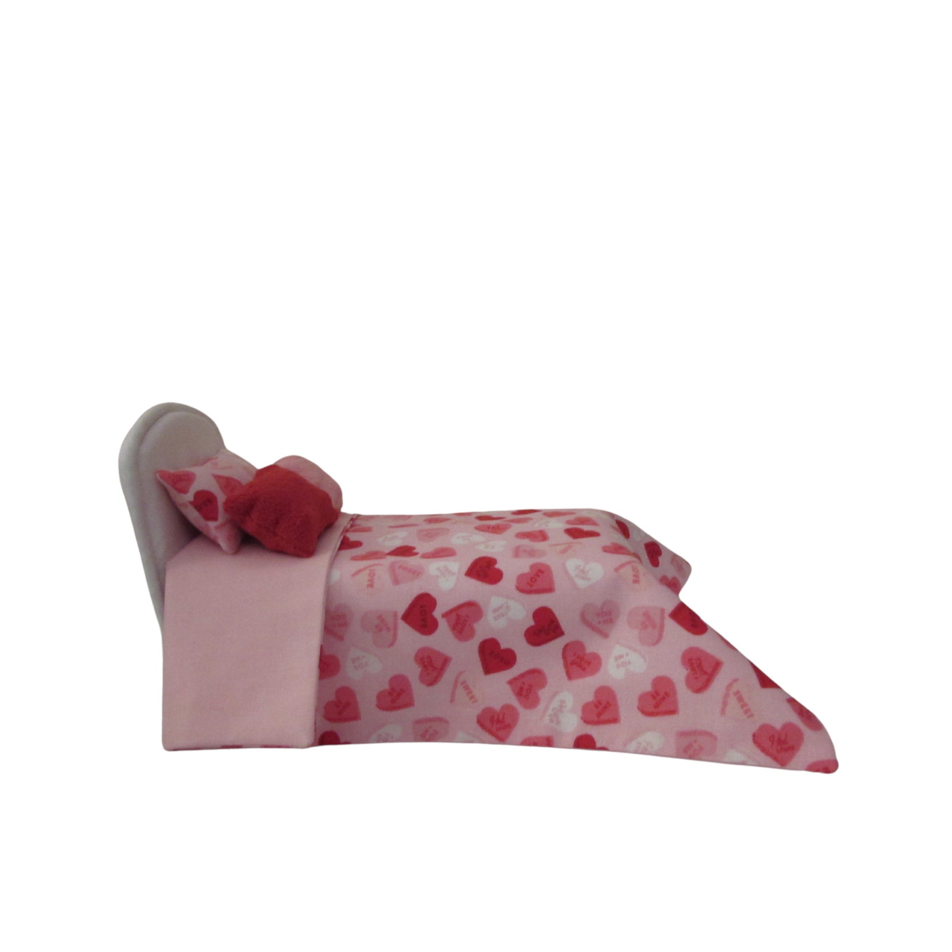 Hearts Doll Bedding for 6 1/2-inch dolls Side view