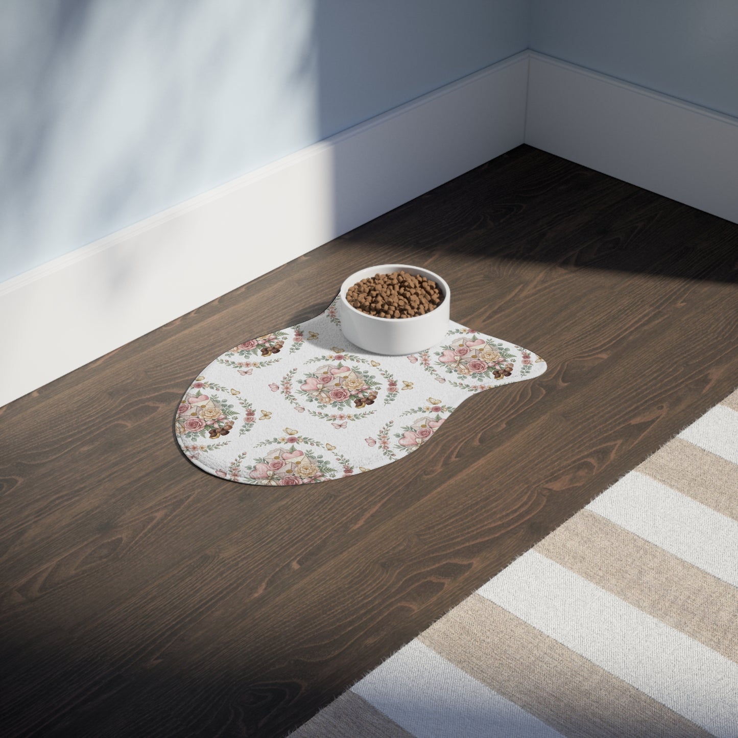 Floral Heart Pet Feeding Mat — Cute Rose & Butterfly Bowl Placemat for Dogs