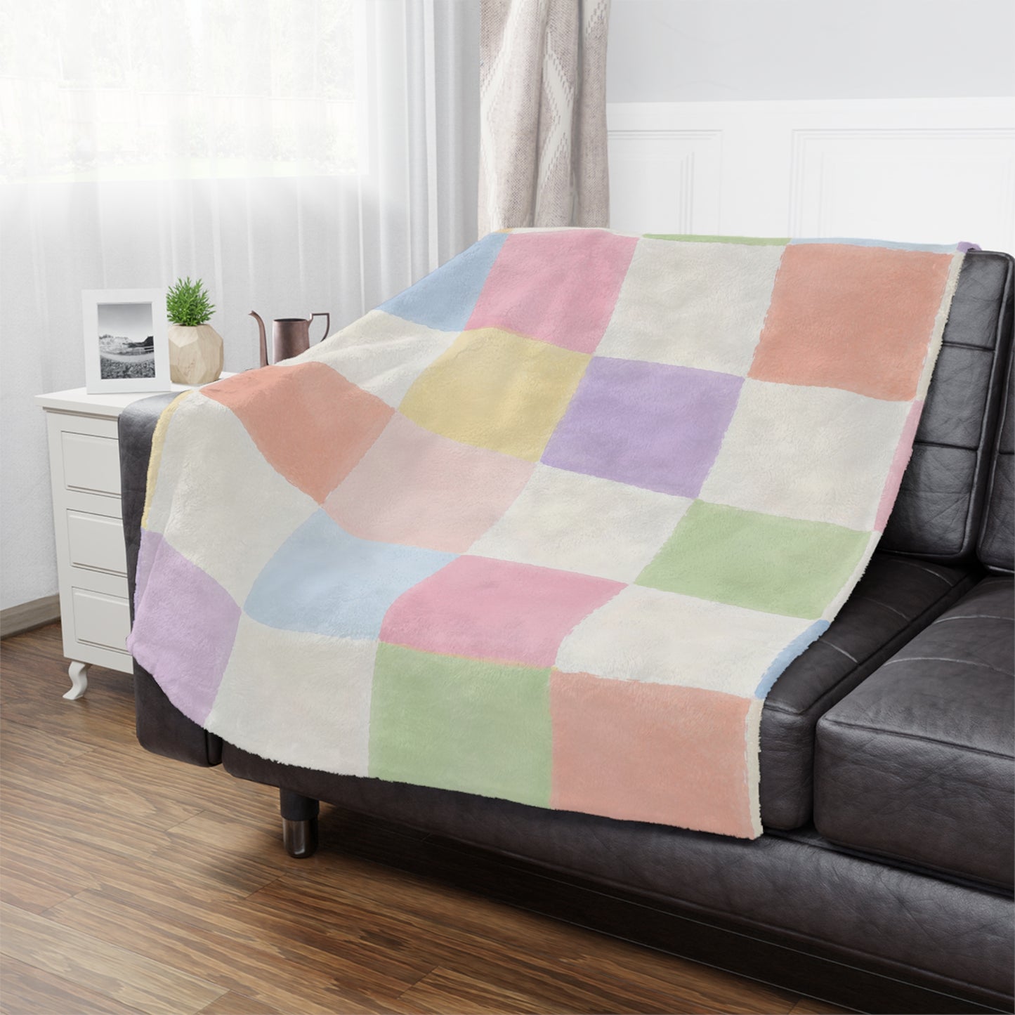 Pastel Checkered Minky Blanket — Soft Plush Throw for Nursery, Kids & Cozy Home