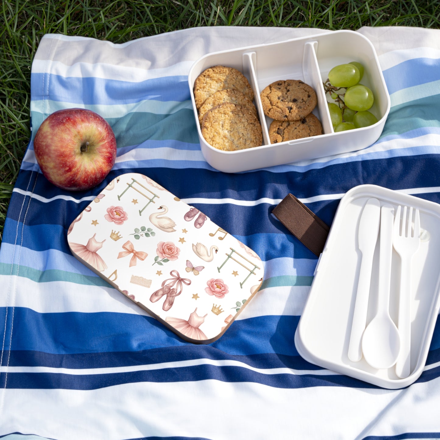 Ballet-Themed Bento Lunch Box – Swan, Tutu & Ballerina Accessories Pattern