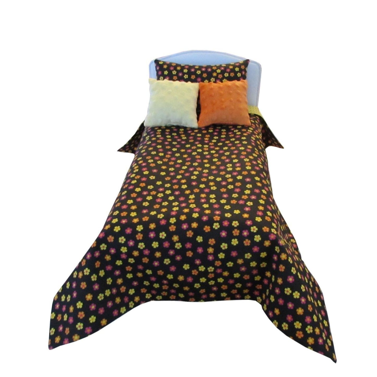 18-Inch Doll Bedspread & Pillow Set – Black Floral Print Cotton Bedding