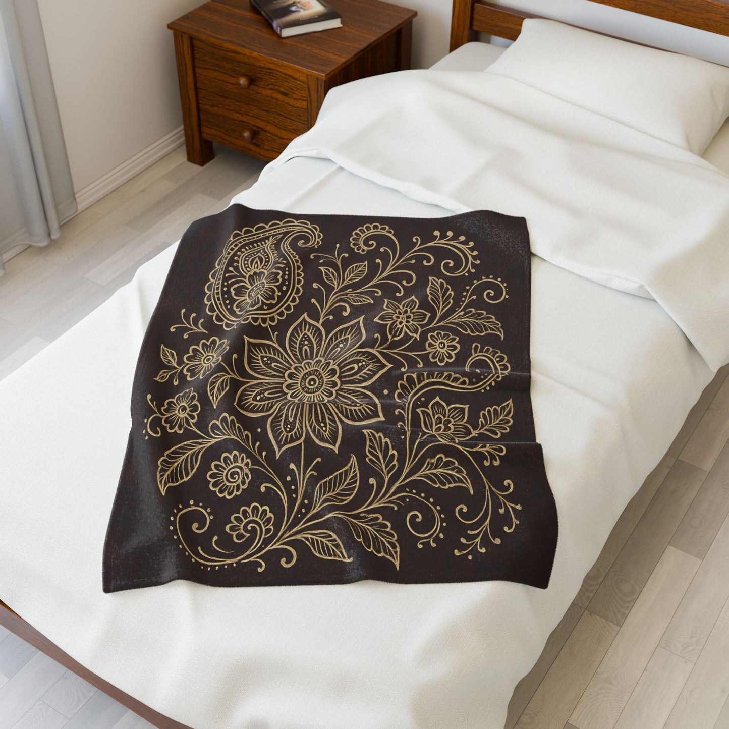 Elegant Boho Floral Paisley Velveteen Plush Blanket – Dark Brown & Cream