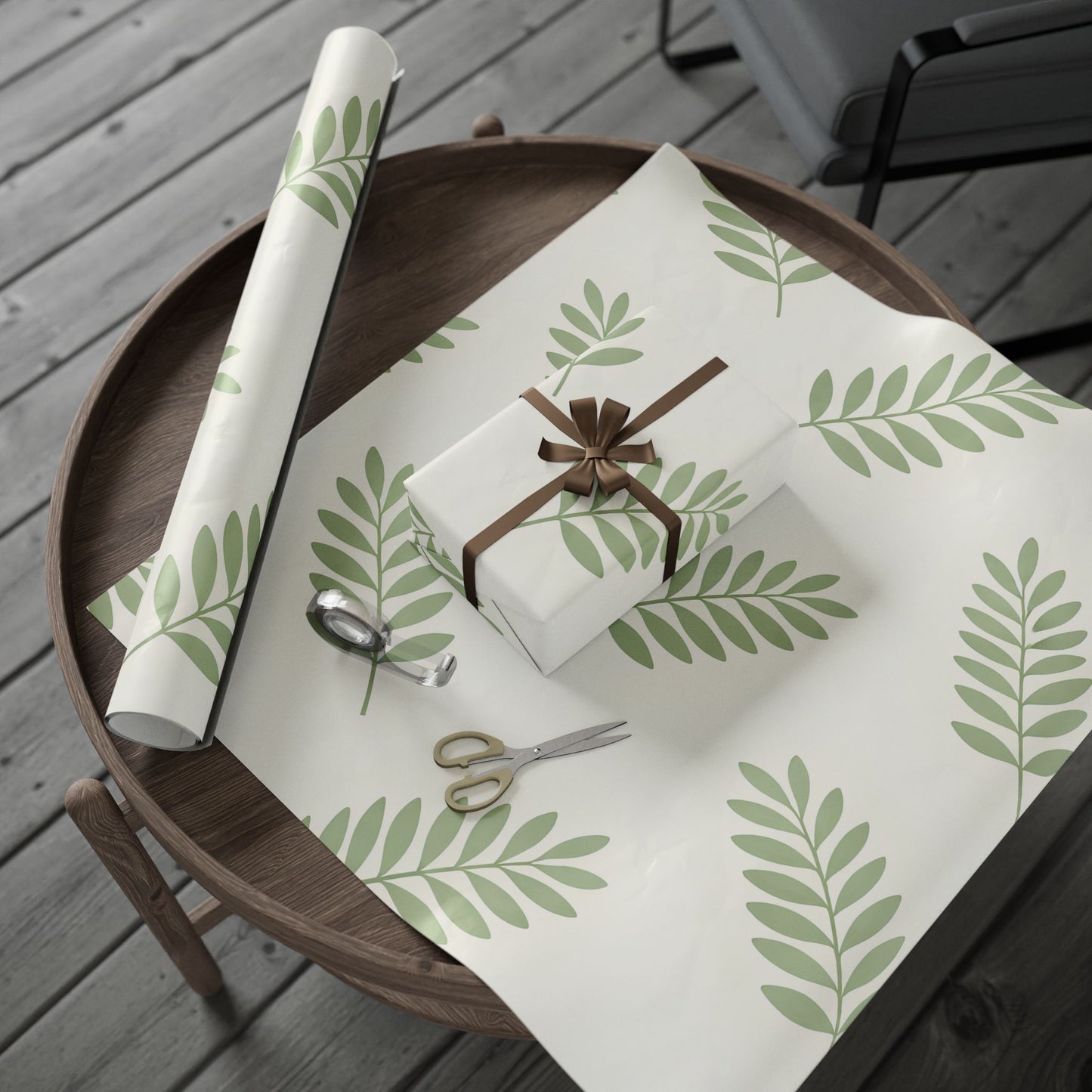 Botanical Leaf Pattern Wrapping Paper Roll — Green Foliage Gift Wrap