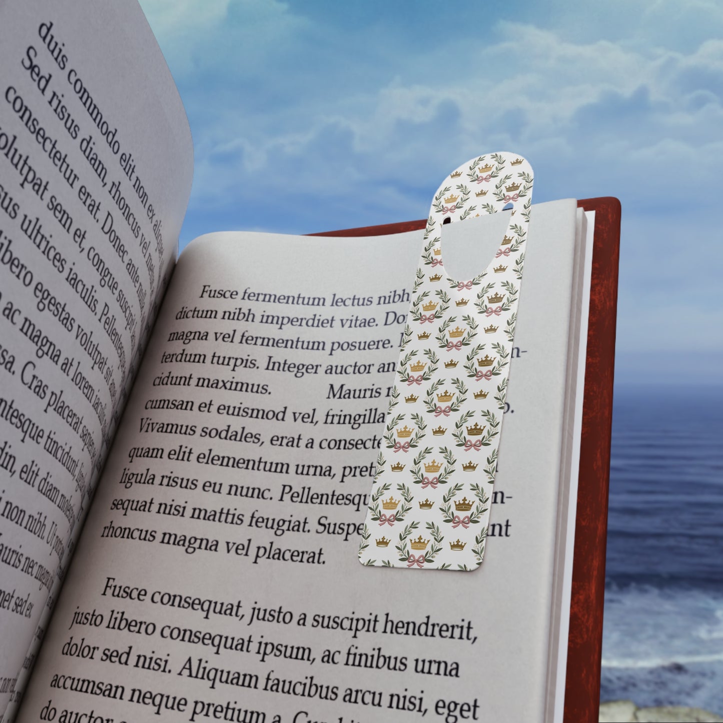 Floral Crown Pattern Bookmark – Vintage Botanical Metal Bookmark