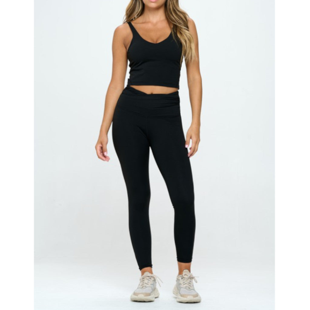 Black Active Cropped Tank Top Front view