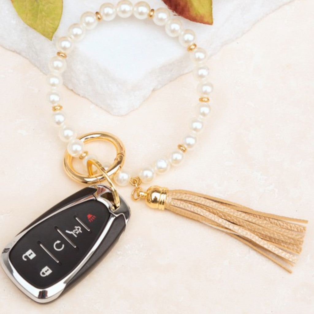Classic Pearl Champagne Key Ring Bracelet with Flowers