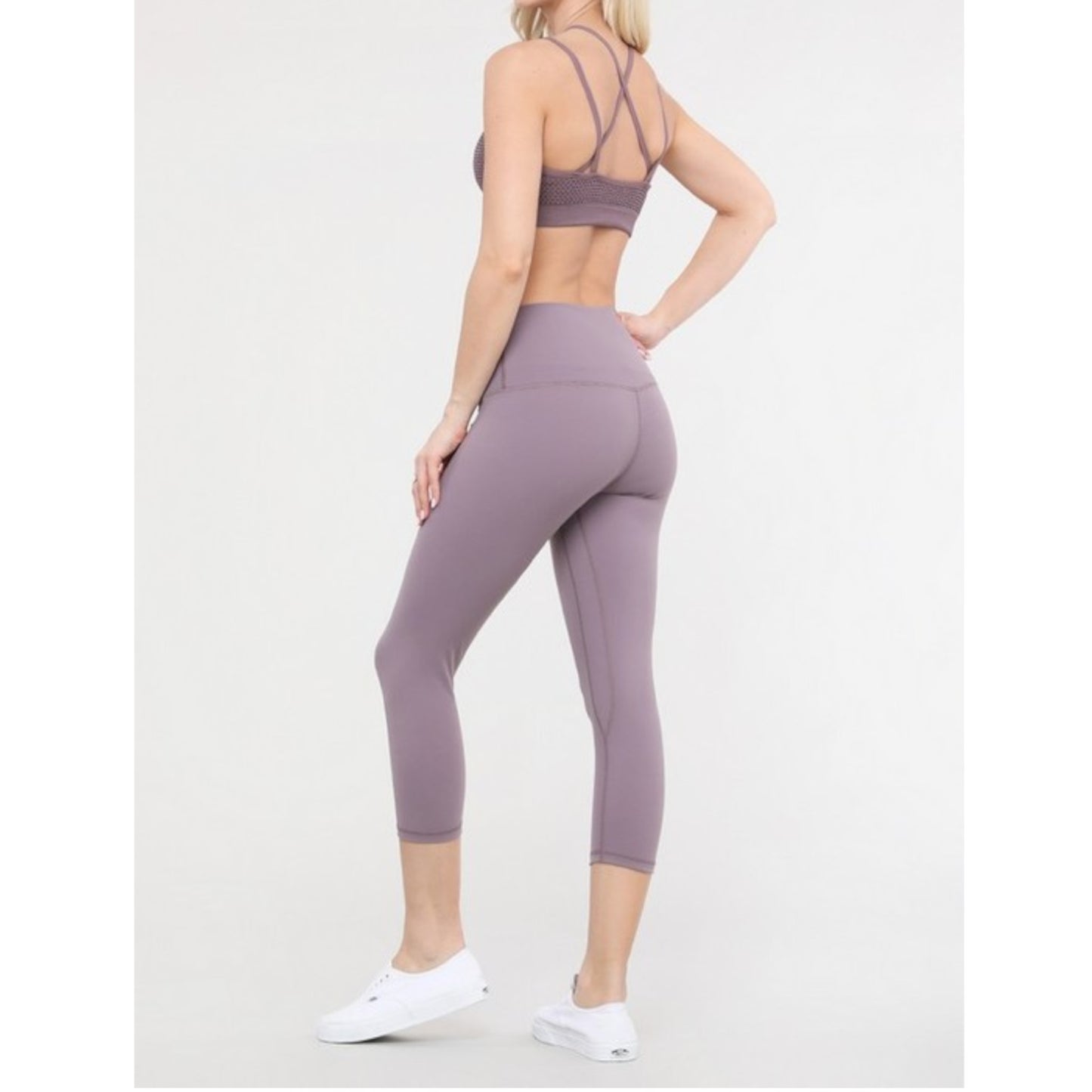 Smoky Mauve Buttery Soft Capri Activewear Leggings Back view